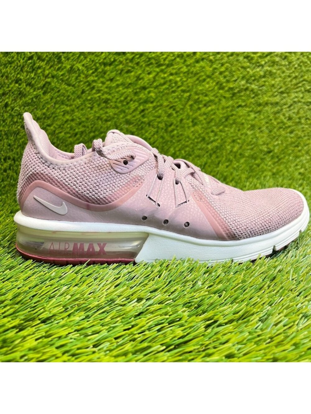 Nike Air Max Sequent 3 Womens Size 7.5 Purple Walking Running Shoes Sneakers